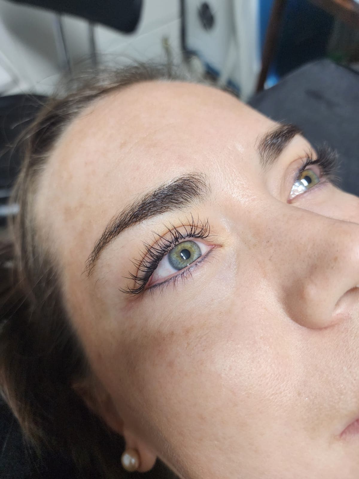 Lash extension treatment result at Olivia salon